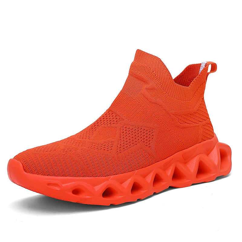 Men Sports Shoes Ultralight Fashion Slip on Daily Walking Outdoor Jogging Shoes Breathable Mesh Comfortable Casual Shoes for Men