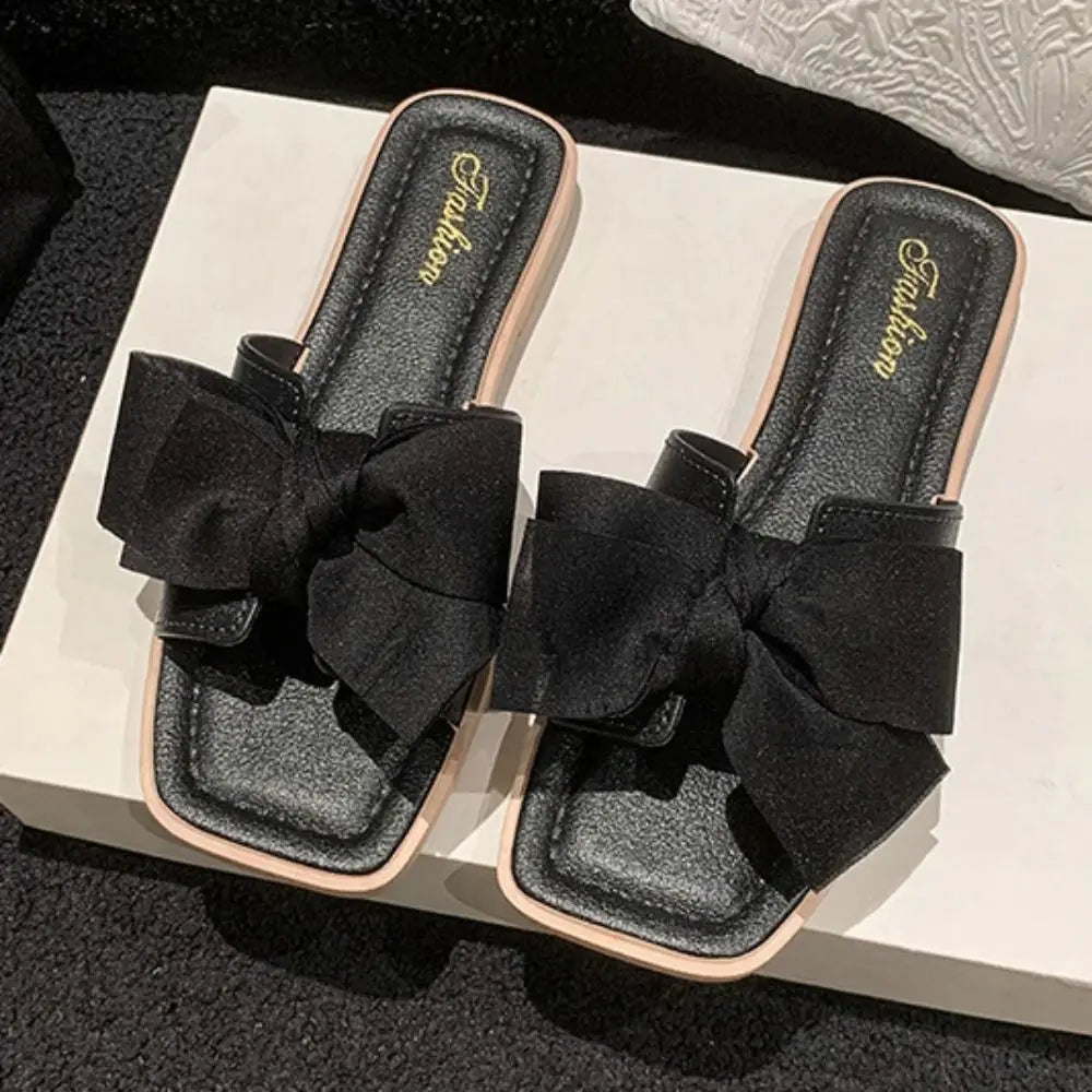Elegant Soft Sole Bowknot Slippers Anti Slip PVC Flat Slides Sandals Beachwear Sweet Slippers Women Ladies