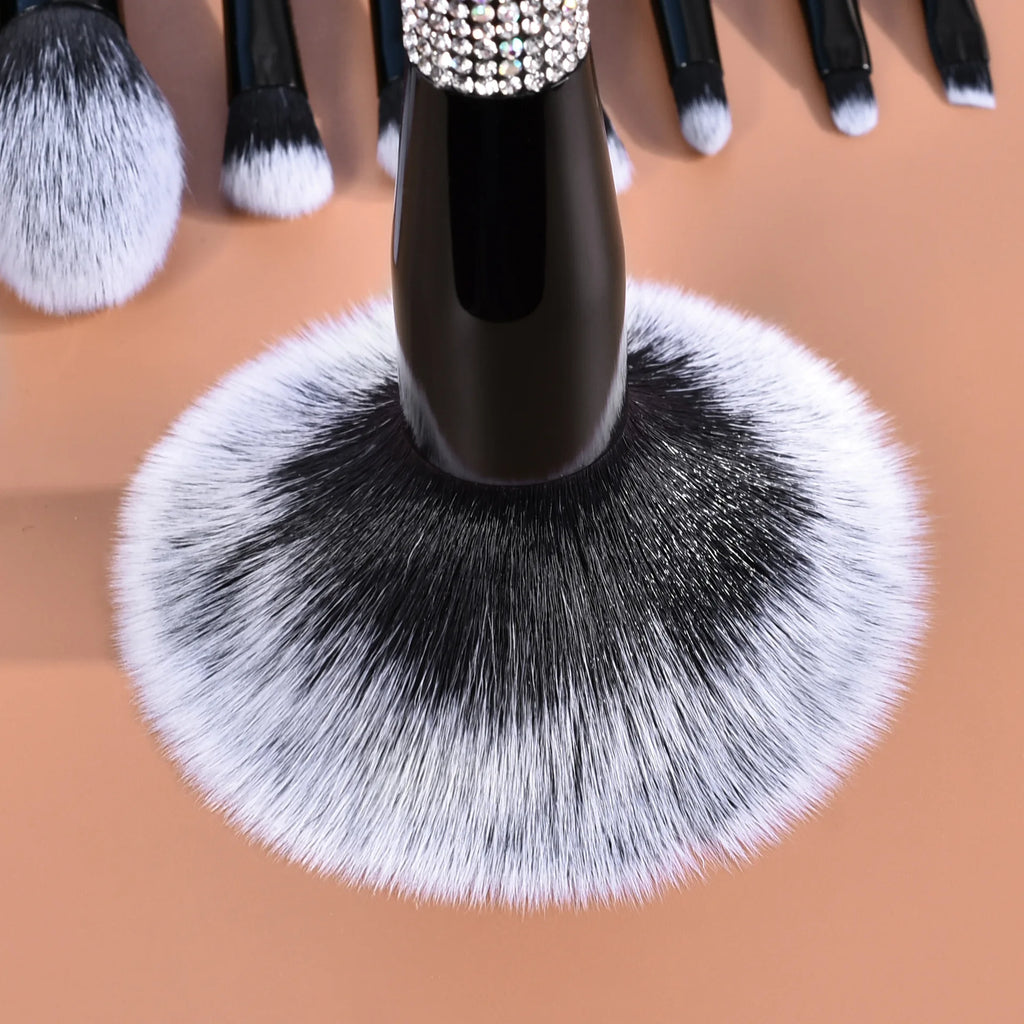 LOYBJ 10pcs Diamond Makeup Brushes Set Cosmetics Blending Tool Powder Foundation Blush Highlight Eyeshadow Eyebrow Eyelash Brush