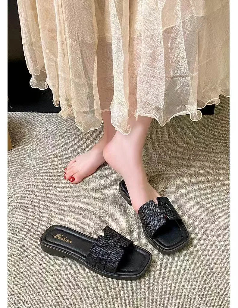 Fashion women's smooth slippers small Xinhong style French-style square toe high-end summer beach and outdoor slippers Advanced