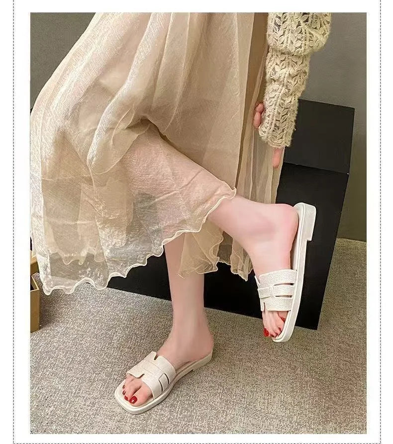 Fashion women's smooth slippers small Xinhong style French-style square toe high-end summer beach and outdoor slippers Advanced