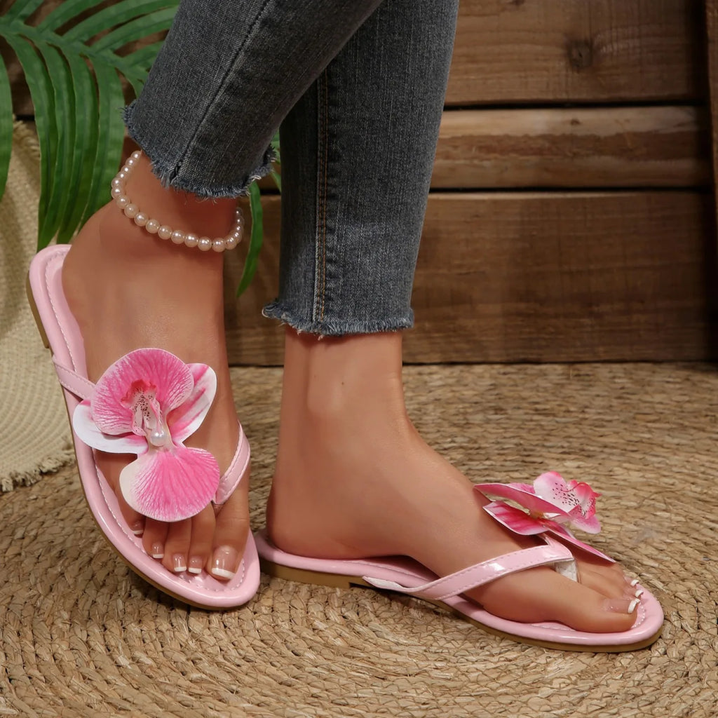 Women Slippers Comfort Non Slip Beach Flip Flops Clip Toe Flower Decor Summer Shoes for Women Fashion Flat Sandals Slides Women