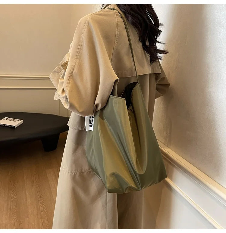 Soft Nylon Solid Color Product Designer Handbag Large Capacity Commuter Simple Tote Bag Hot Sale Versatile Fashion Shoulder Bag